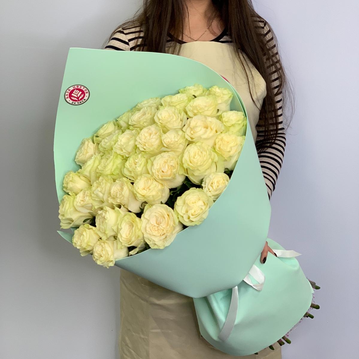 Букеты из белых роз 40 см (Эквадор) артикул букета - 40