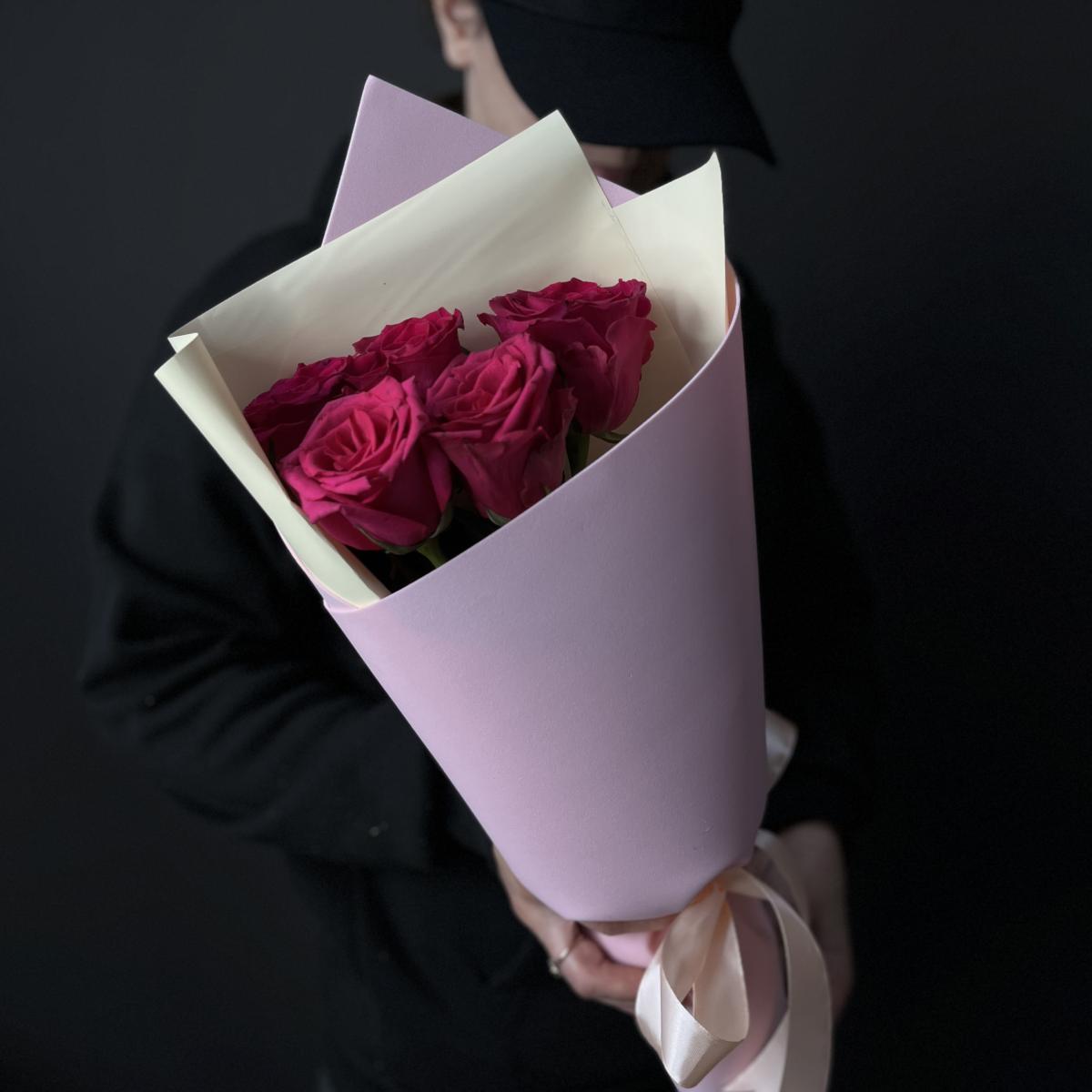 Букеты из розовых роз 40 см (Эквадор) [код  5420smr]