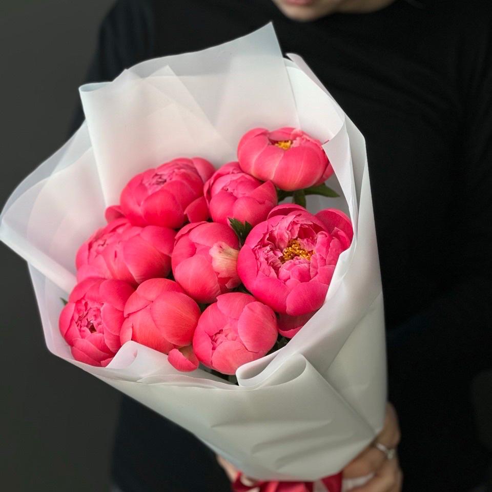 Букет с пионами 9 шт (Артикул: 9900s)